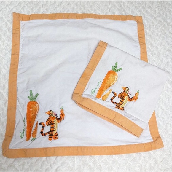 Disney's Winnie the Pooh Tigger Carrots Hand Towel 2pc Kitchen Set Fall Rare - Picture 1 of 6